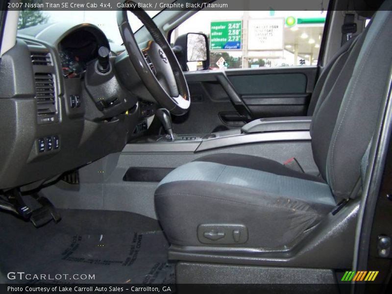 Galaxy Black / Graphite Black/Titanium 2007 Nissan Titan SE Crew Cab 4x4