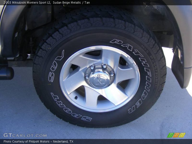 Sudan Beige Metallic / Tan 2003 Mitsubishi Montero Sport LS