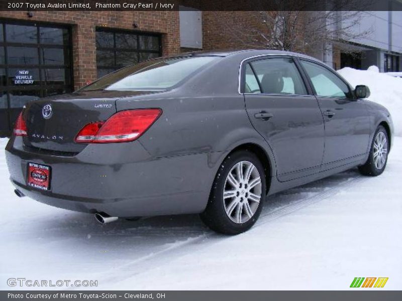 Phantom Gray Pearl / Ivory 2007 Toyota Avalon Limited