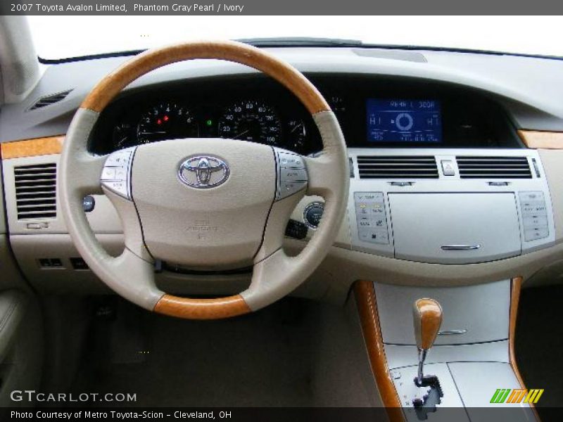 Phantom Gray Pearl / Ivory 2007 Toyota Avalon Limited