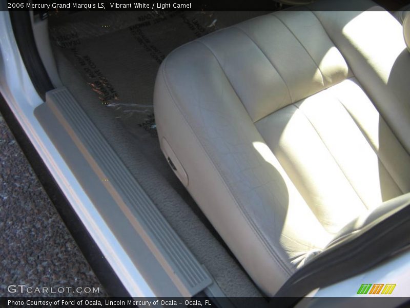 Vibrant White / Light Camel 2006 Mercury Grand Marquis LS