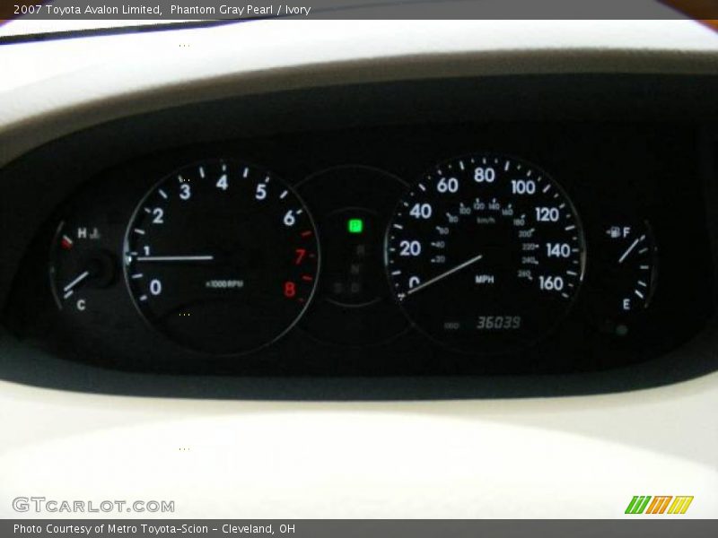 Phantom Gray Pearl / Ivory 2007 Toyota Avalon Limited