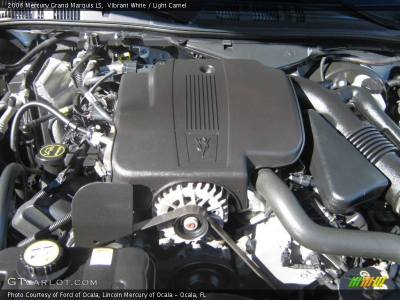 Vibrant White / Light Camel 2006 Mercury Grand Marquis LS