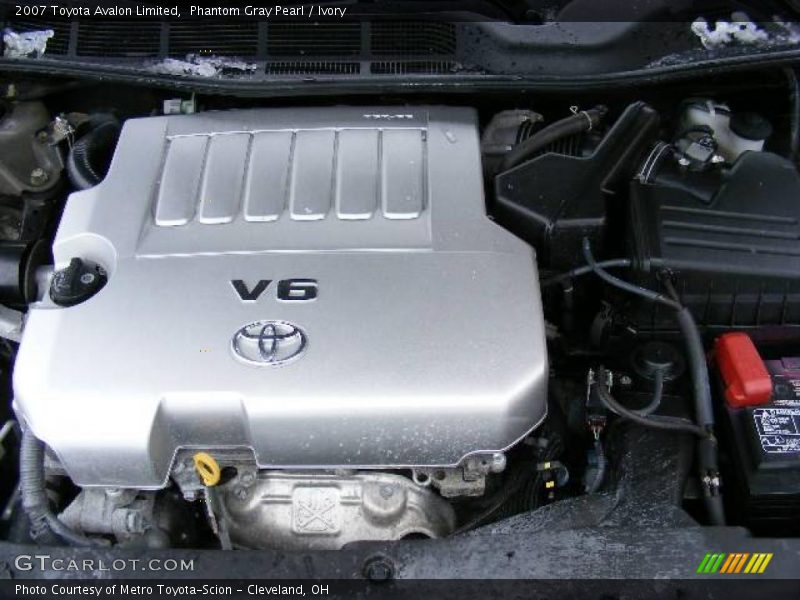 Phantom Gray Pearl / Ivory 2007 Toyota Avalon Limited