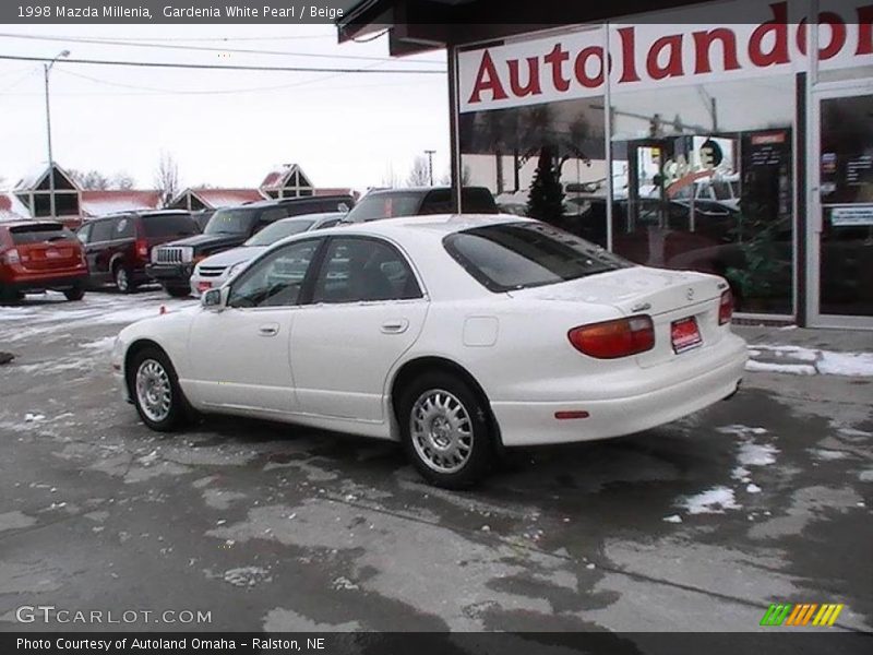 Gardenia White Pearl / Beige 1998 Mazda Millenia