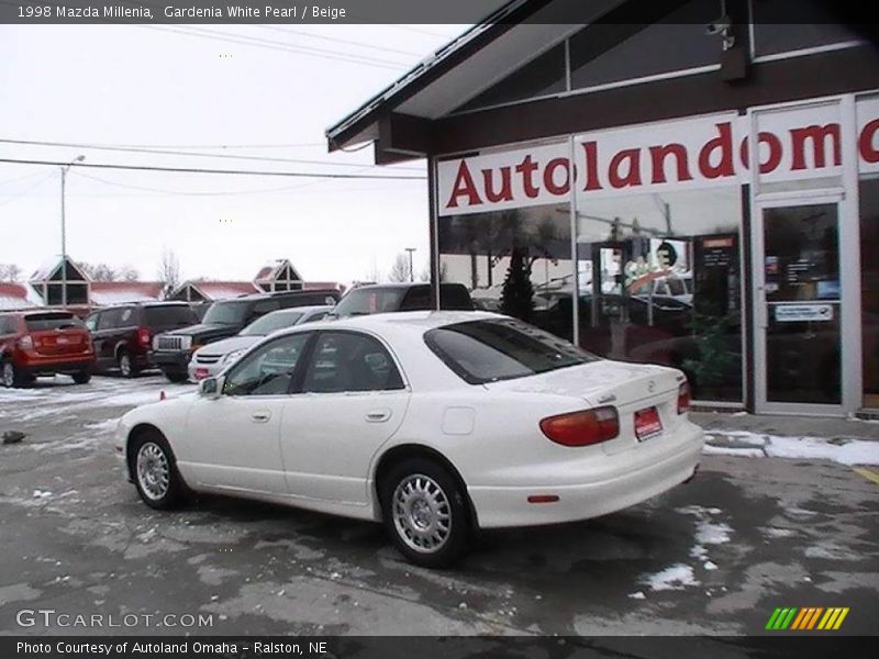 Gardenia White Pearl / Beige 1998 Mazda Millenia