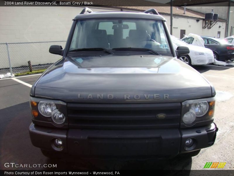 Bonatti Grey / Black 2004 Land Rover Discovery SE