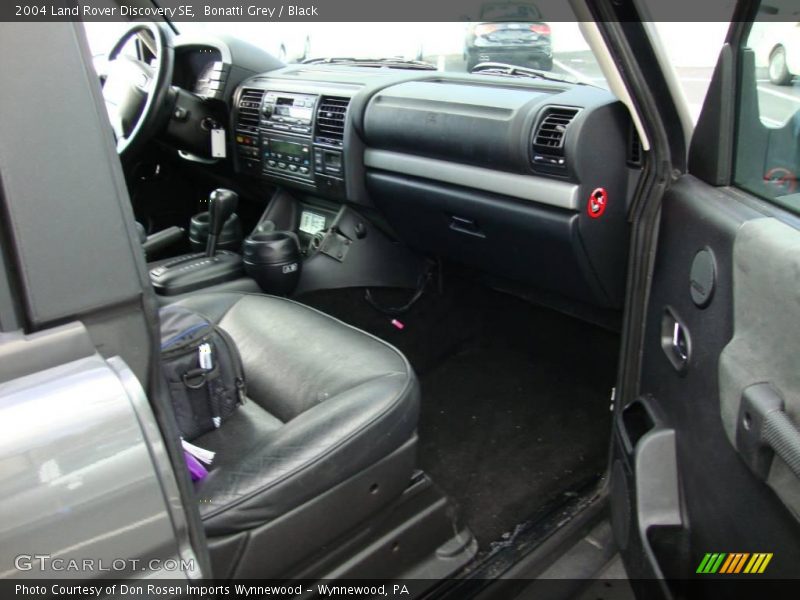 Bonatti Grey / Black 2004 Land Rover Discovery SE