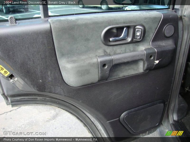 Bonatti Grey / Black 2004 Land Rover Discovery SE