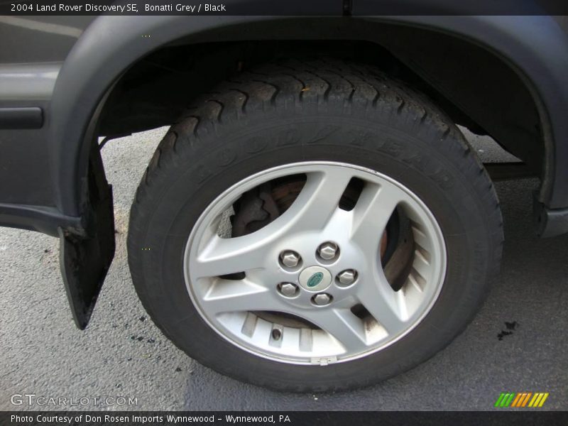 Bonatti Grey / Black 2004 Land Rover Discovery SE