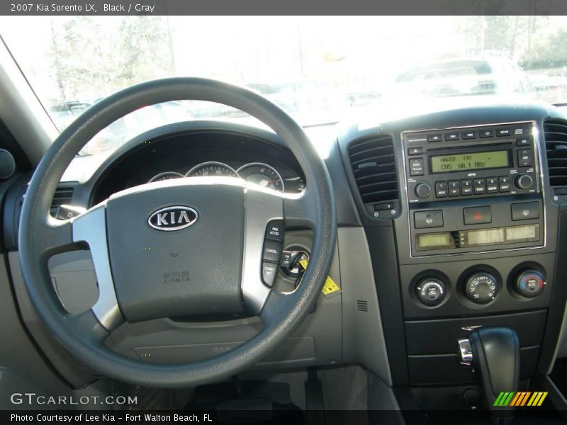 Black / Gray 2007 Kia Sorento LX