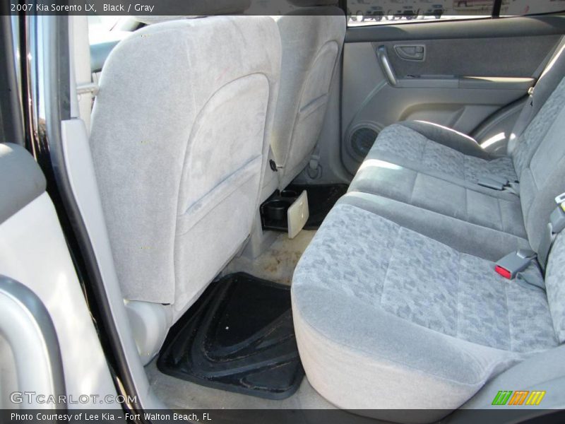 Black / Gray 2007 Kia Sorento LX