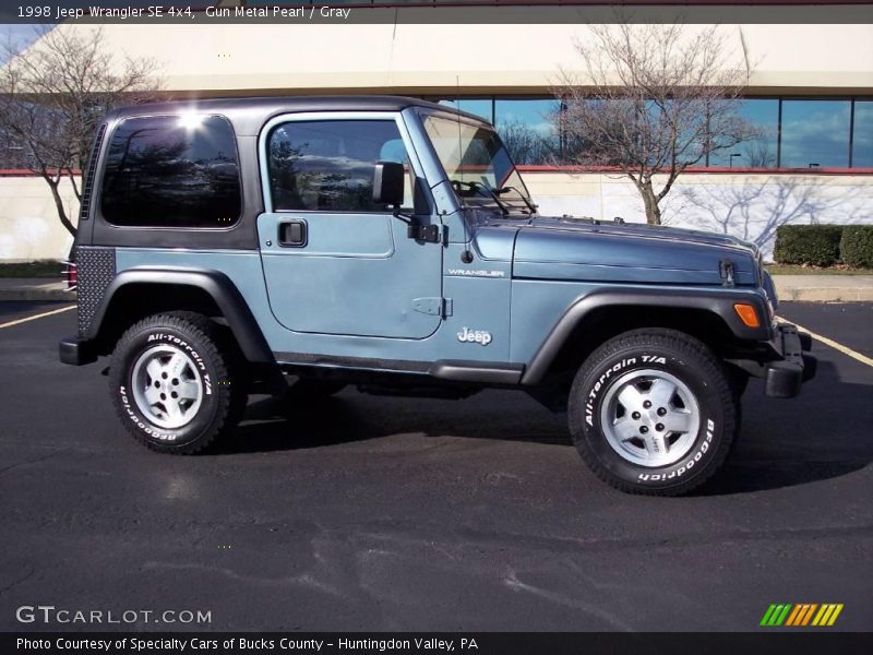 Gun Metal Pearl / Gray 1998 Jeep Wrangler SE 4x4