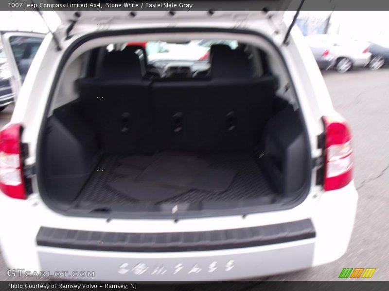 Stone White / Pastel Slate Gray 2007 Jeep Compass Limited 4x4