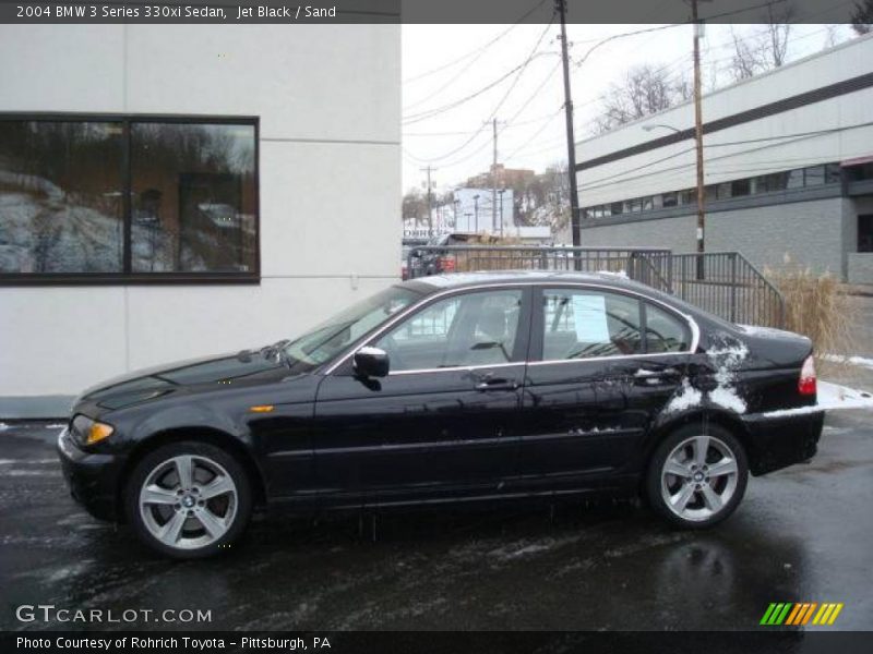 Jet Black / Sand 2004 BMW 3 Series 330xi Sedan