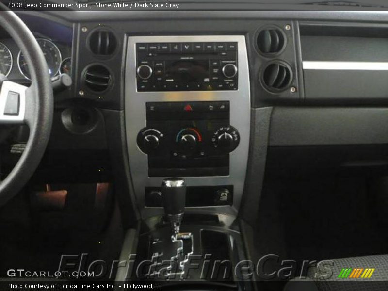 Stone White / Dark Slate Gray 2008 Jeep Commander Sport