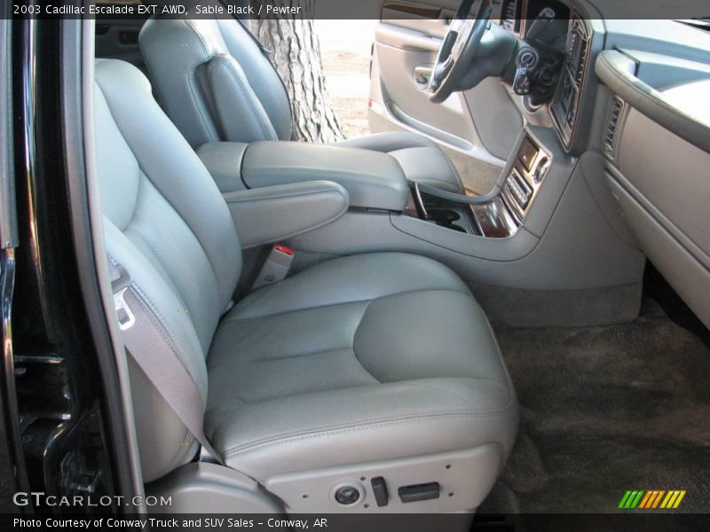 Sable Black / Pewter 2003 Cadillac Escalade EXT AWD