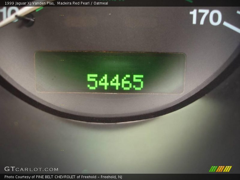 Madeira Red Pearl / Oatmeal 1999 Jaguar XJ Vanden Plas