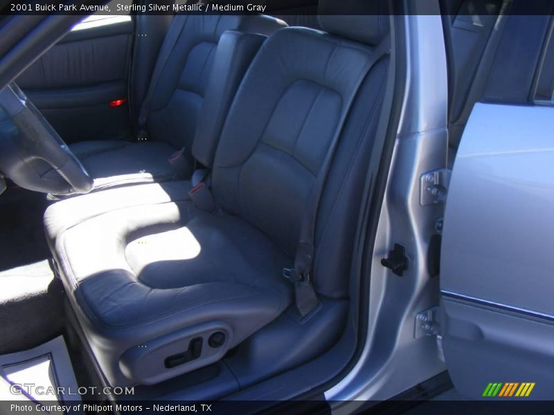 Sterling Silver Metallic / Medium Gray 2001 Buick Park Avenue