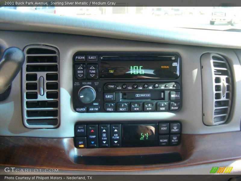 Sterling Silver Metallic / Medium Gray 2001 Buick Park Avenue