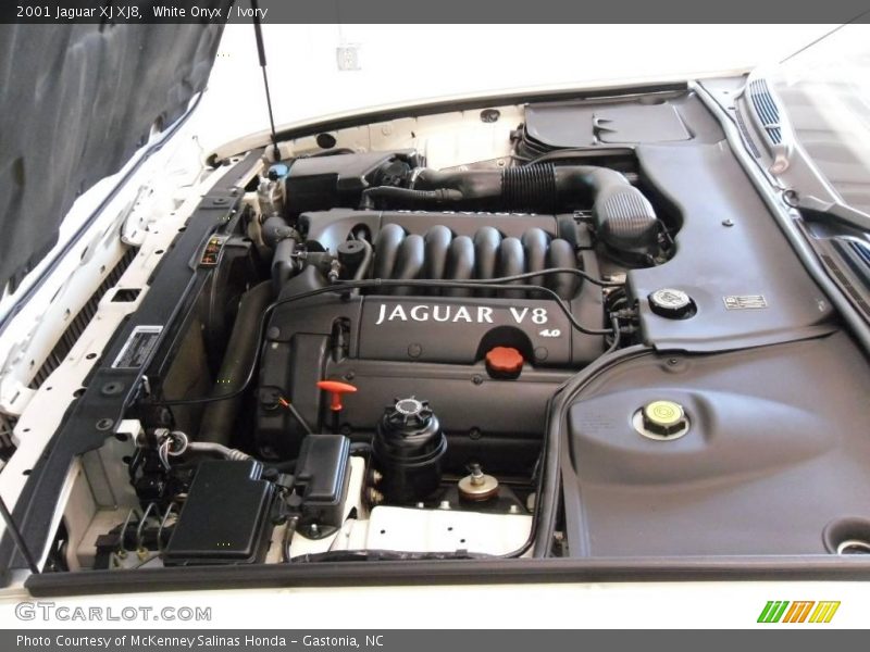 White Onyx / Ivory 2001 Jaguar XJ XJ8
