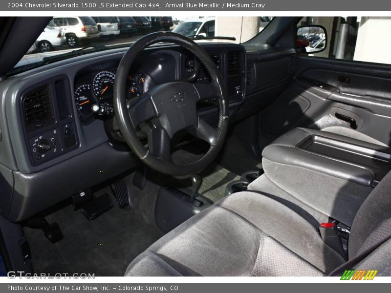 Arrival Blue Metallic / Medium Gray 2004 Chevrolet Silverado 1500 LS Extended Cab 4x4