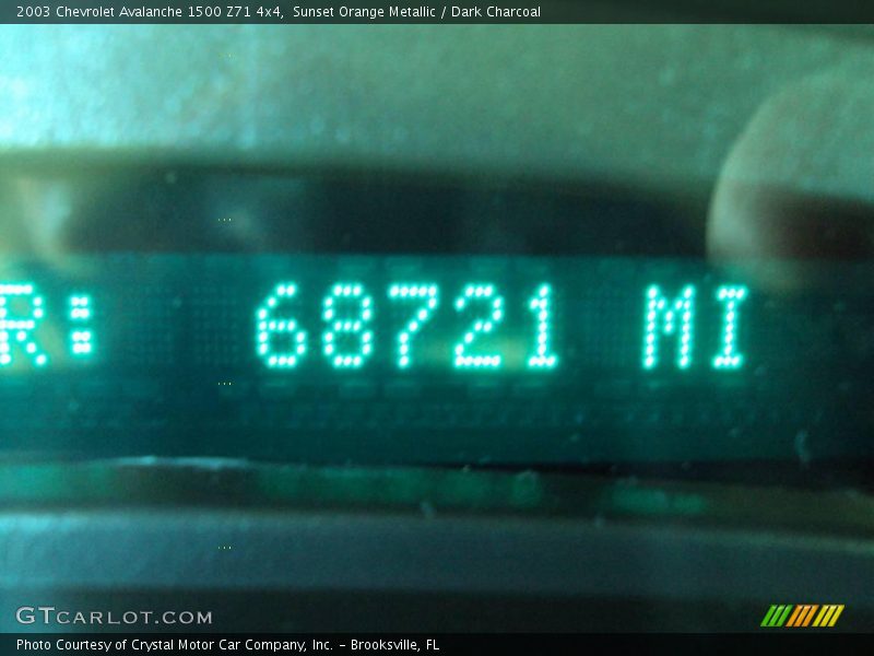 Sunset Orange Metallic / Dark Charcoal 2003 Chevrolet Avalanche 1500 Z71 4x4