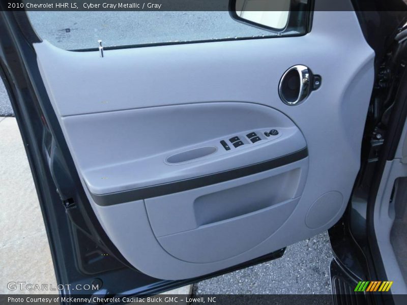 Cyber Gray Metallic / Gray 2010 Chevrolet HHR LS