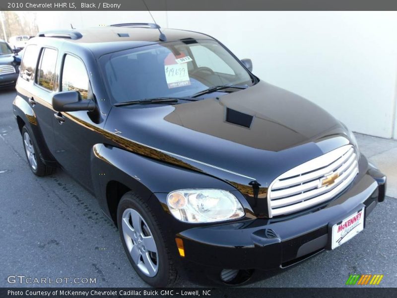 Black / Ebony 2010 Chevrolet HHR LS