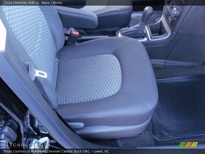 Black / Ebony 2010 Chevrolet HHR LS