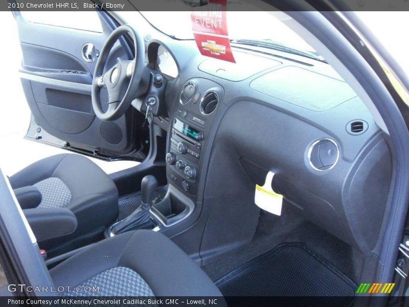 Black / Ebony 2010 Chevrolet HHR LS