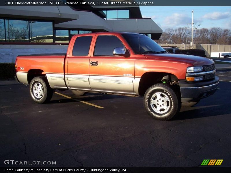Sunset Orange Metallic / Graphite 2001 Chevrolet Silverado 1500 LS Extended Cab 4x4