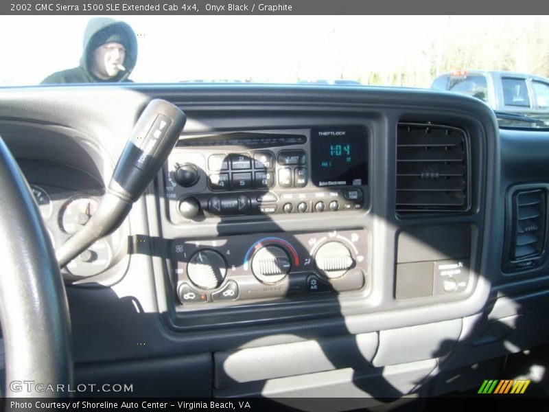 Onyx Black / Graphite 2002 GMC Sierra 1500 SLE Extended Cab 4x4