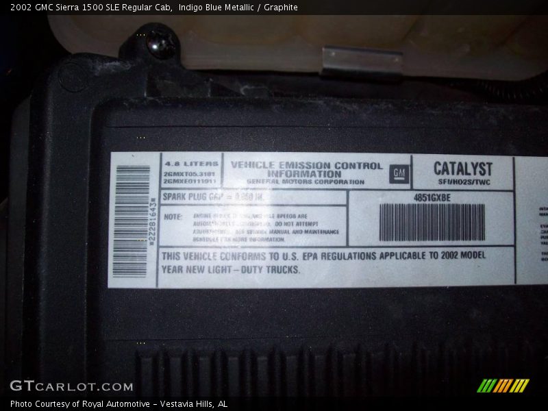Indigo Blue Metallic / Graphite 2002 GMC Sierra 1500 SLE Regular Cab