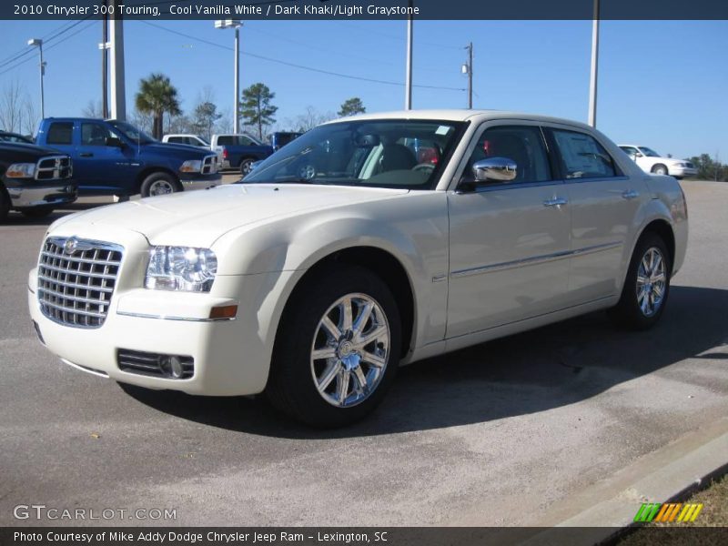 Cool Vanilla White / Dark Khaki/Light Graystone 2010 Chrysler 300 Touring