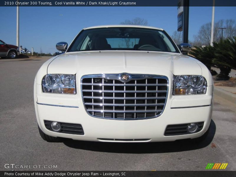 Cool Vanilla White / Dark Khaki/Light Graystone 2010 Chrysler 300 Touring