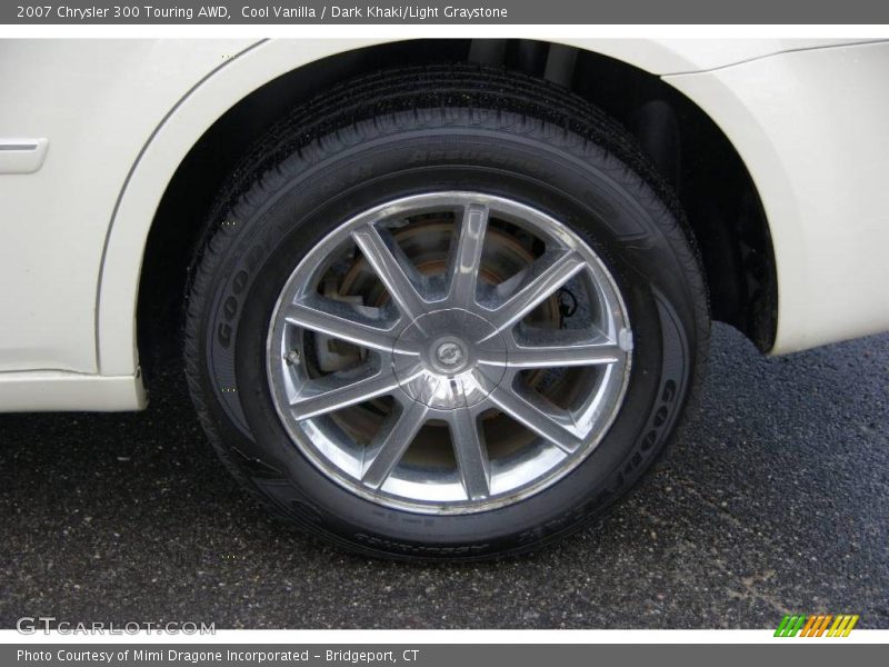 Cool Vanilla / Dark Khaki/Light Graystone 2007 Chrysler 300 Touring AWD