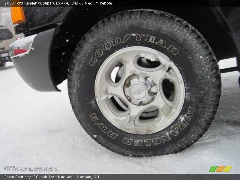 Black / Medium Pebble 2003 Ford Ranger XL SuperCab 4x4