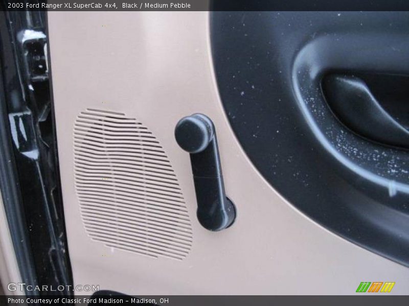 Black / Medium Pebble 2003 Ford Ranger XL SuperCab 4x4
