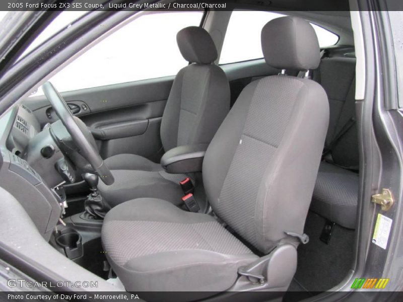 Liquid Grey Metallic / Charcoal/Charcoal 2005 Ford Focus ZX3 SES Coupe