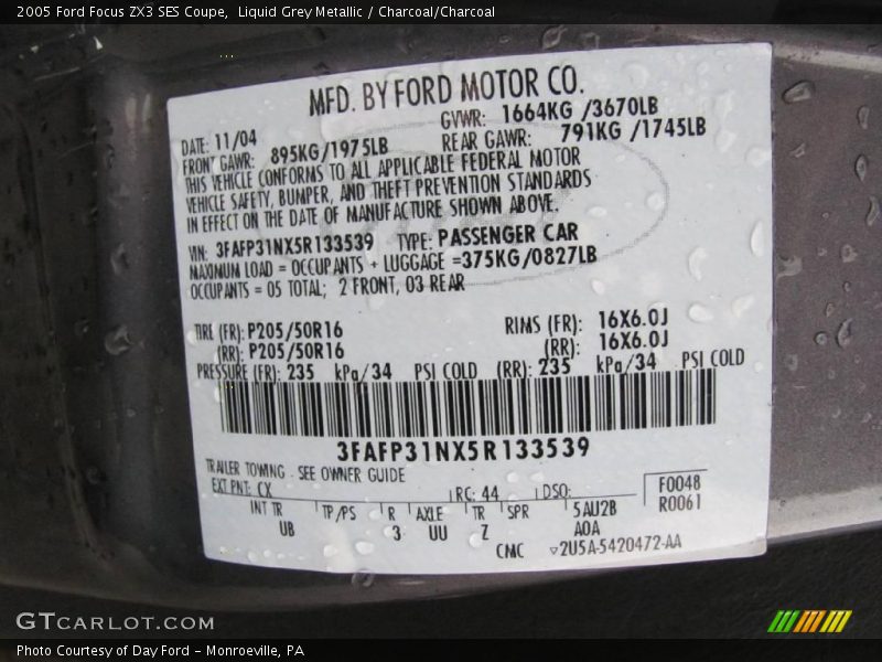 Liquid Grey Metallic / Charcoal/Charcoal 2005 Ford Focus ZX3 SES Coupe