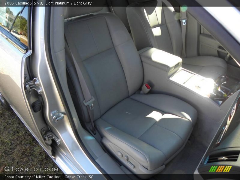 Light Platinum / Light Gray 2005 Cadillac STS V8