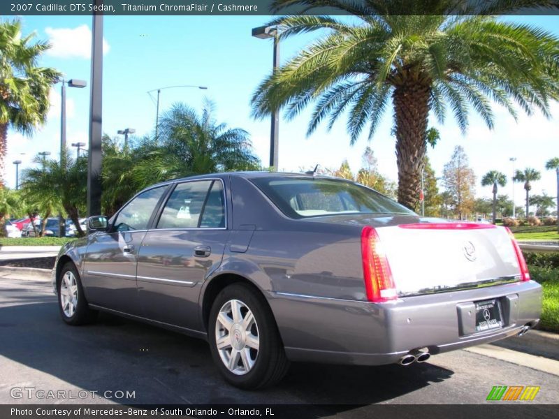 Titanium ChromaFlair / Cashmere 2007 Cadillac DTS Sedan