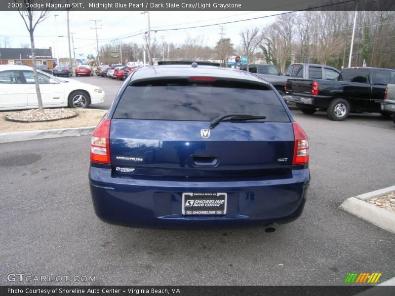Midnight Blue Pearl / Dark Slate Gray/Light Graystone 2005 Dodge Magnum SXT