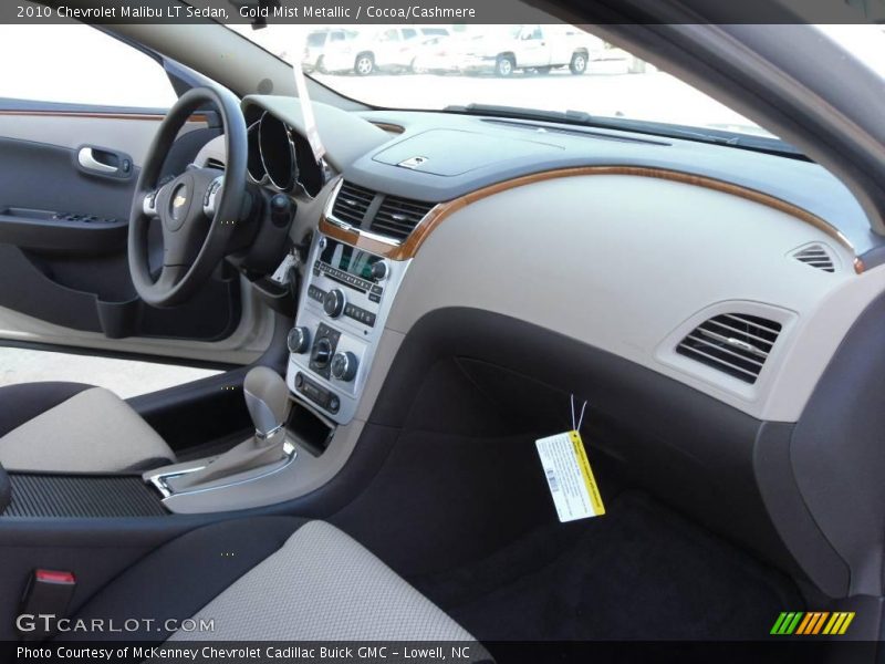 Gold Mist Metallic / Cocoa/Cashmere 2010 Chevrolet Malibu LT Sedan
