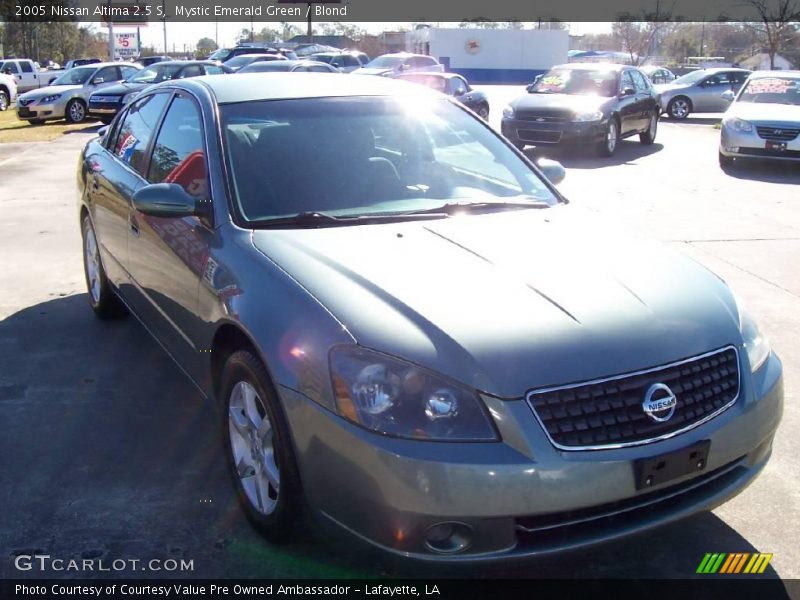 Mystic Emerald Green / Blond 2005 Nissan Altima 2.5 S