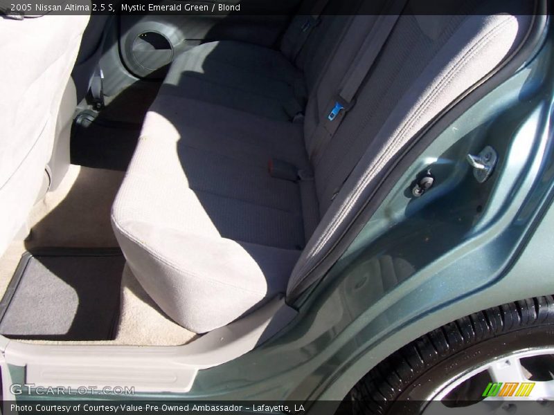 Mystic Emerald Green / Blond 2005 Nissan Altima 2.5 S
