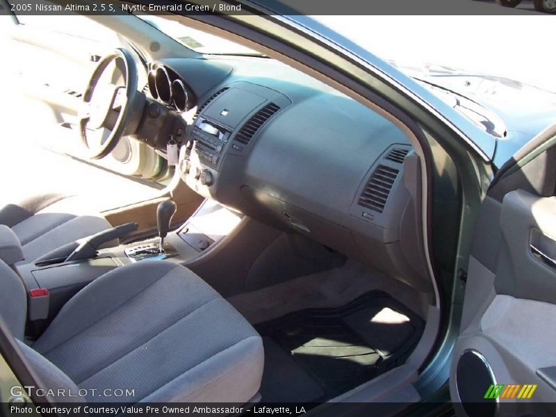 Mystic Emerald Green / Blond 2005 Nissan Altima 2.5 S