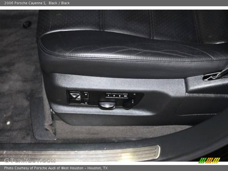 Black / Black 2006 Porsche Cayenne S