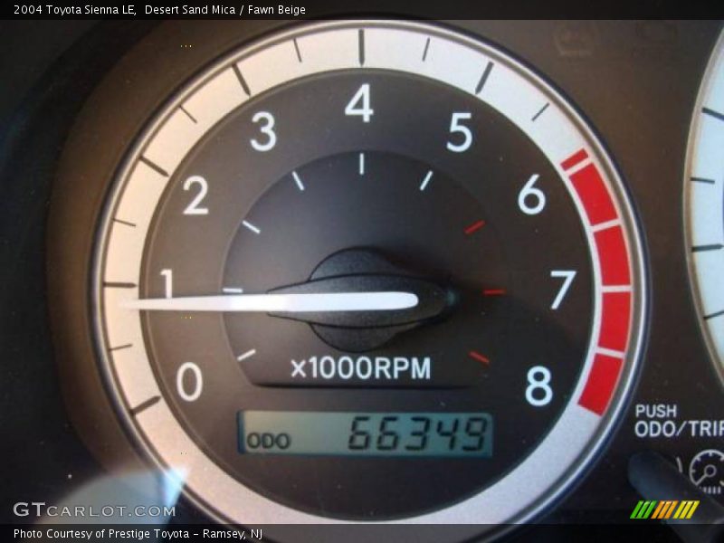 Desert Sand Mica / Fawn Beige 2004 Toyota Sienna LE